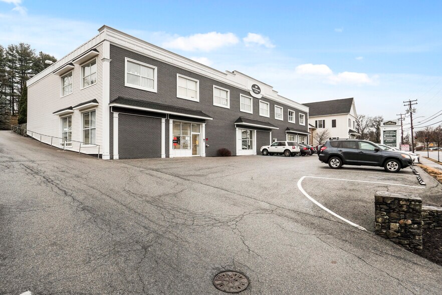 More Photos Of 320 Robinson Ave, Newburgh Medical For Lease