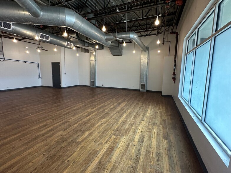 More Photos Of 2470 Broadway St, Denver Freestanding For Lease