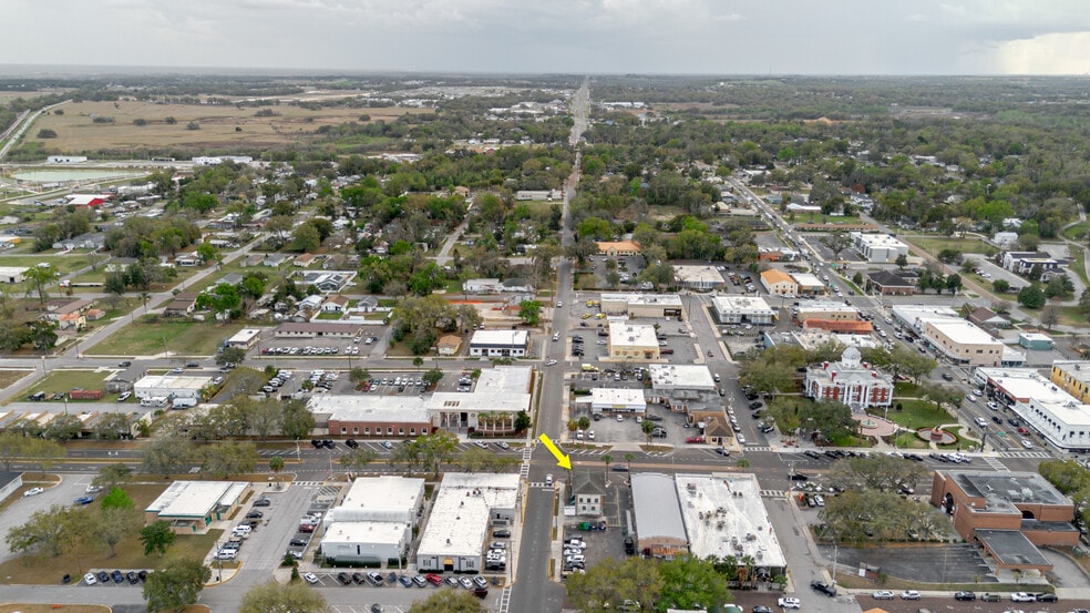 More Photos Of 37951 Meridian Ave, Dade City Office For Sale