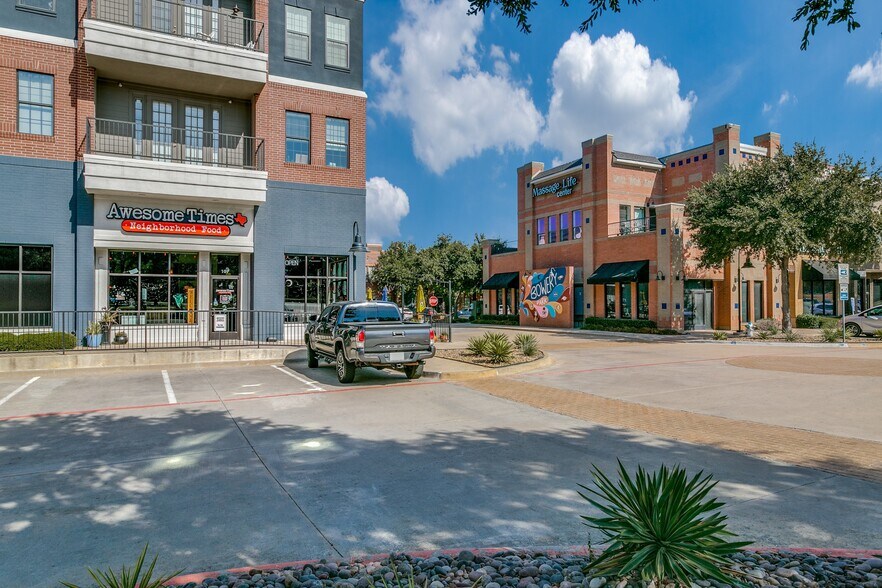 More Photos Of 2570 Justin Rd, Highland Village Unknown For Lease