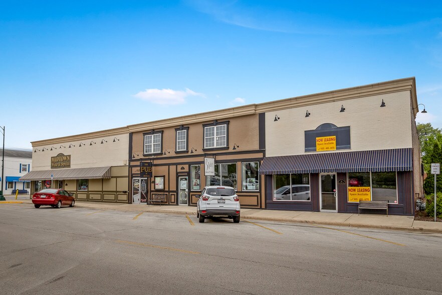 Primary Photo Of 83 W First St, Manteno Storefront For Lease