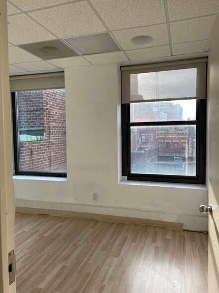 More Photos Of 13-17 Elizabeth St, New York Office For Sale