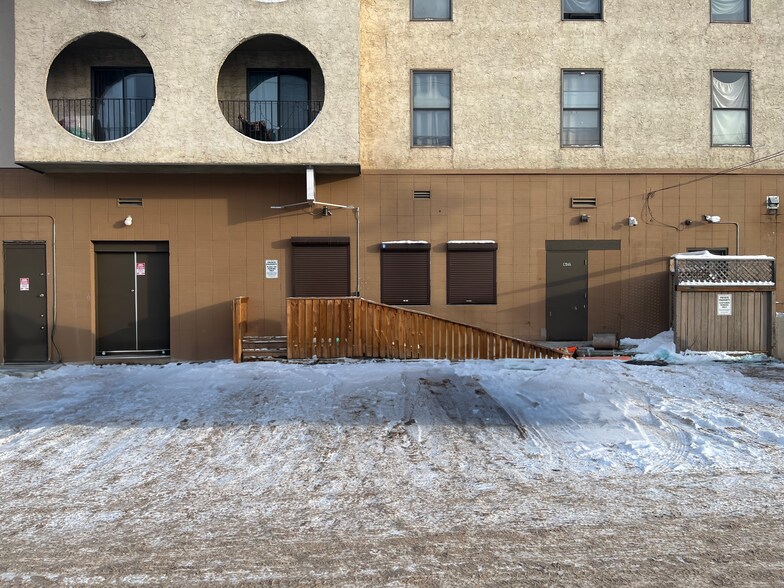 More Photos Of 12046/48/50 Fort Road, Edmonton, Edmonton Apartments For Lease