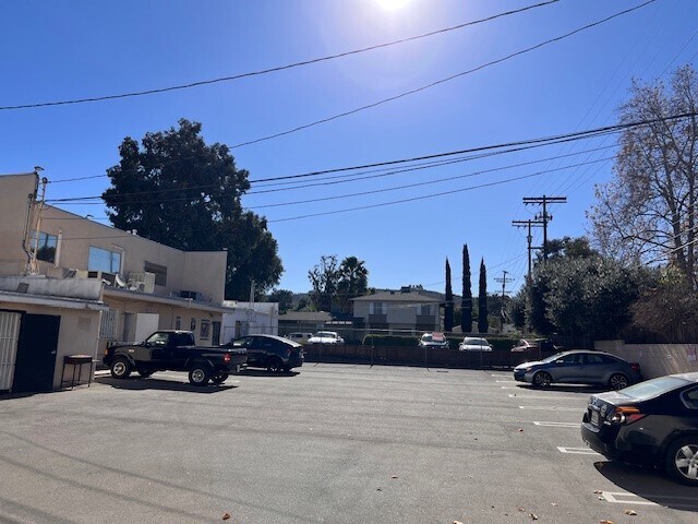 More Photos Of 4869-4873 Topanga Canyon Blvd, Woodland Hills General Retail For Sale