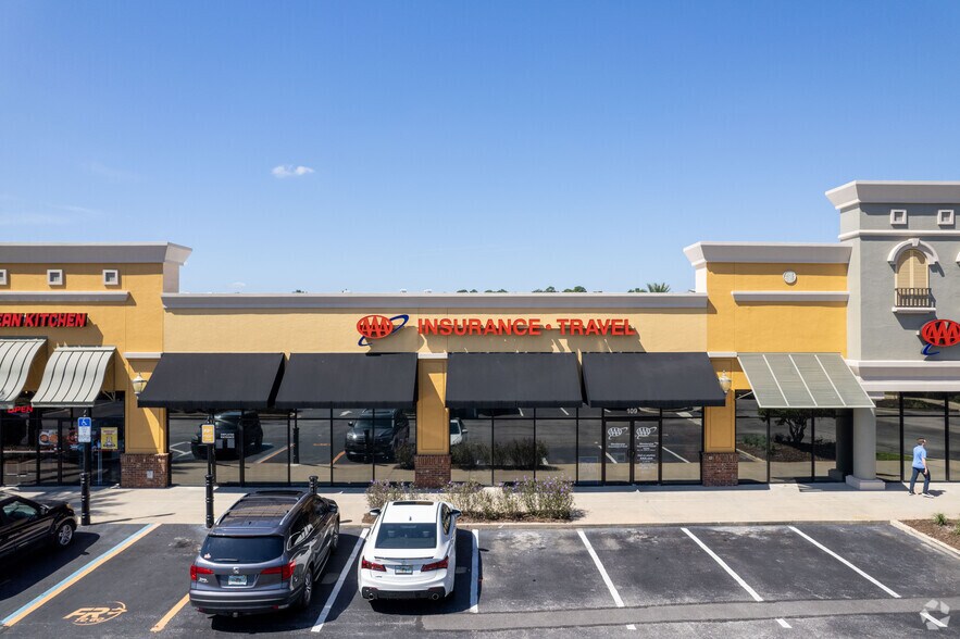 More Photos Of 4320 Deerwood Lake Pky, Jacksonville Storefront For Lease