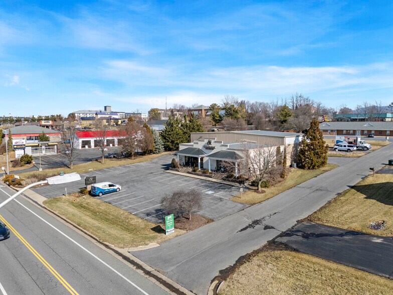 More Photos Of 1930 Deyerle Ave, Harrisonburg Freestanding For Sale
