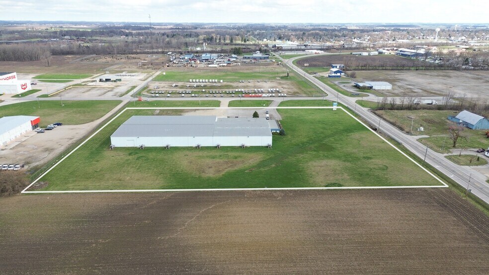 More Photos Of 946 S State Road 32, Union City Manufacturing For Lease