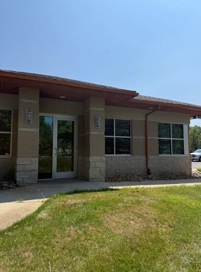 More Photos Of 2753 S Milford Rd, Highland Township Medical For Sale