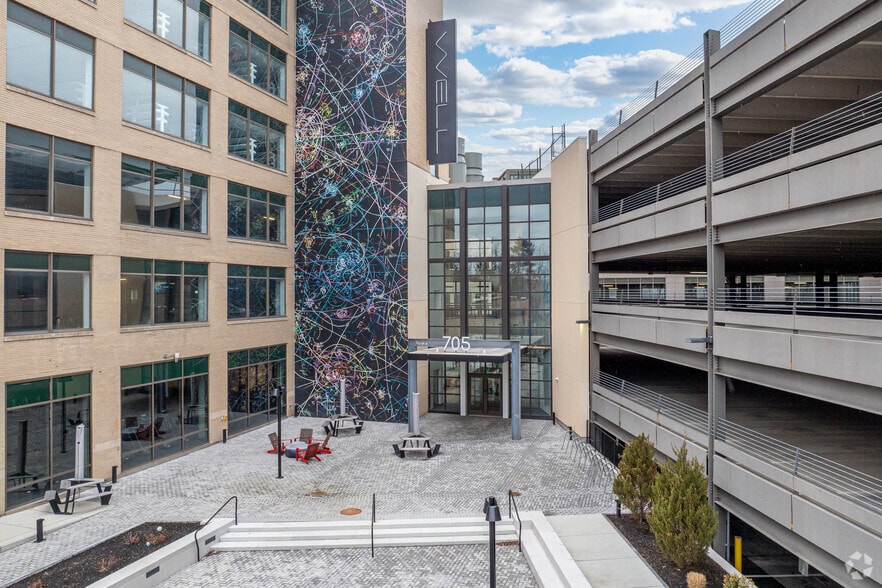 More Photos Of 705 Mount Auburn St, Watertown Office For Lease