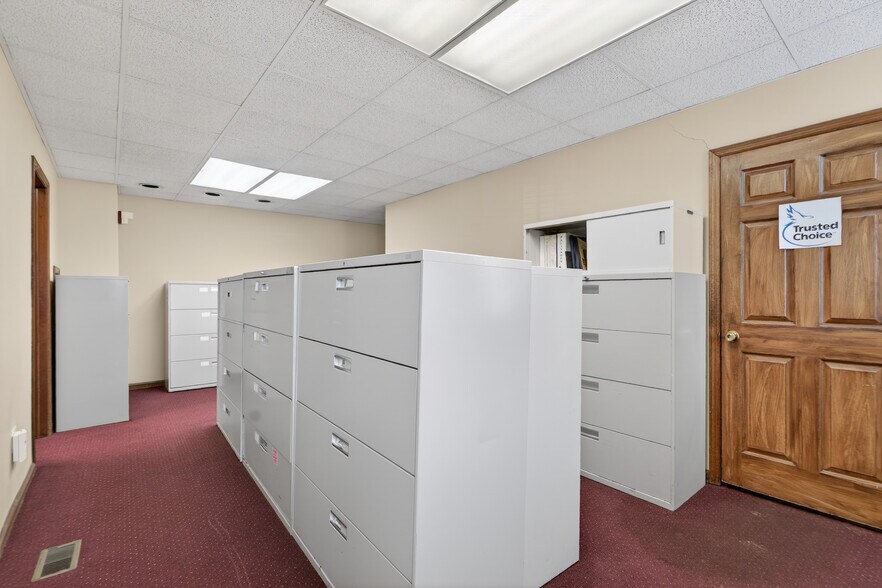 More Photos Of 1 W Main St, Marlton Office For Sale