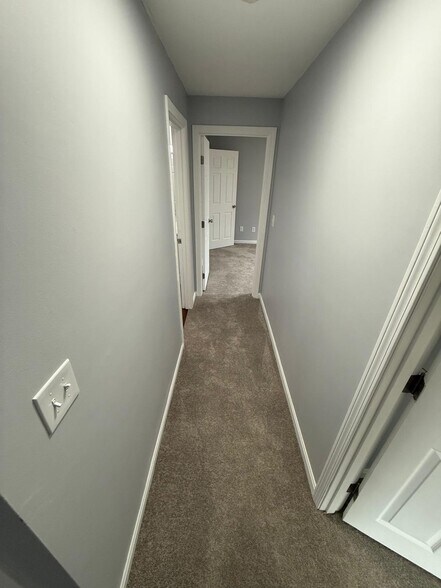 More Photos Of 10-26 Saratoga Ave, Pawtucket Apartments For Sale