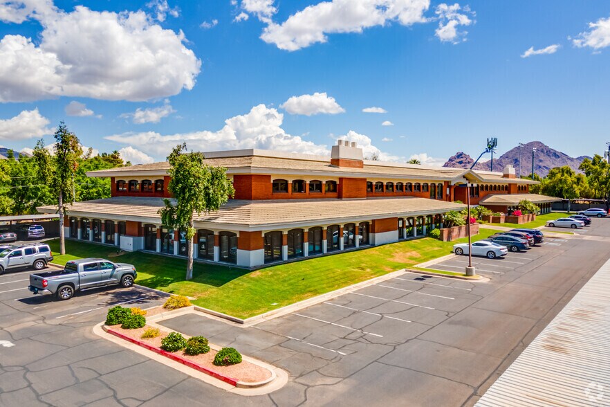 More Photos Of 4645-4647 N 32nd St, Phoenix Office For Sale
