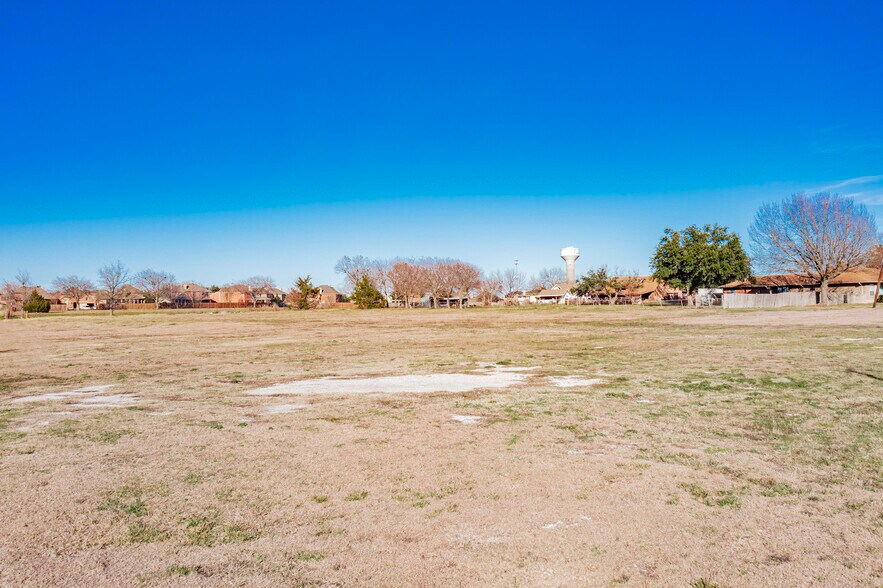 More Photos Of Highway 66 - 813 W Holiday, Rockwall Land For Sale