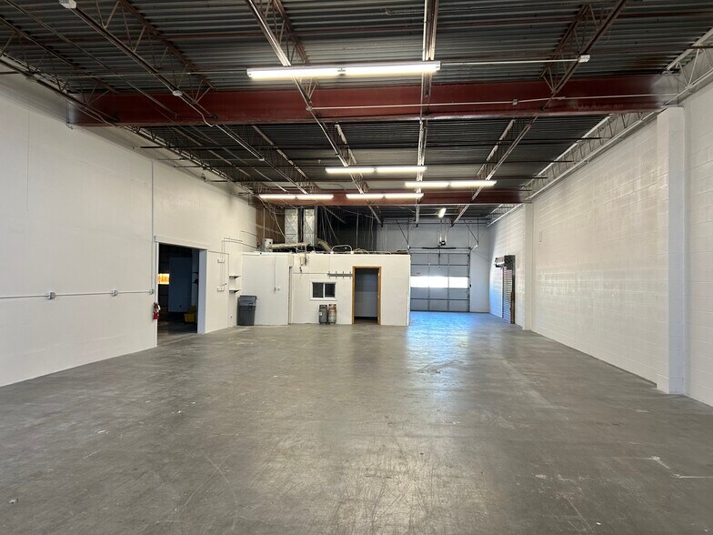 More Photos Of 1972-1980 W Iliff Ave, Englewood Industrial For Lease