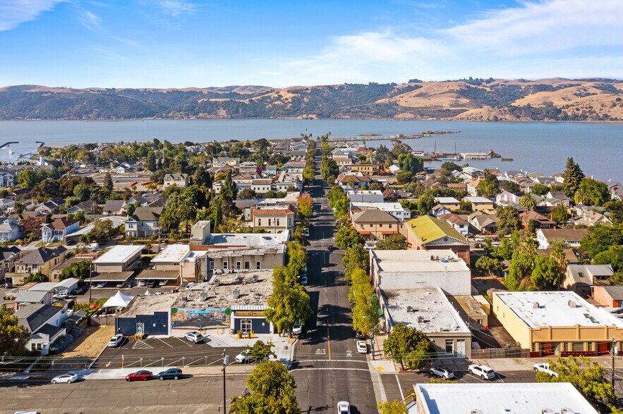 More Photos Of 106 W J St, Benicia Office For Sale