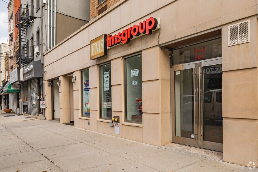 More Photos Of 2525 Astoria Blvd, Long Island City Apartments For Lease