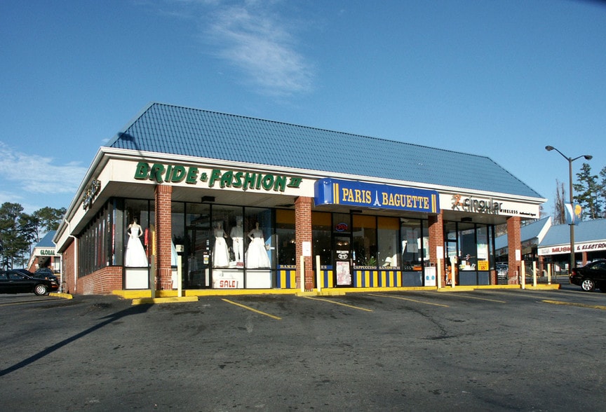 More Photos Of 5150 Buford Hwy NE, Doraville Storefront For Lease
