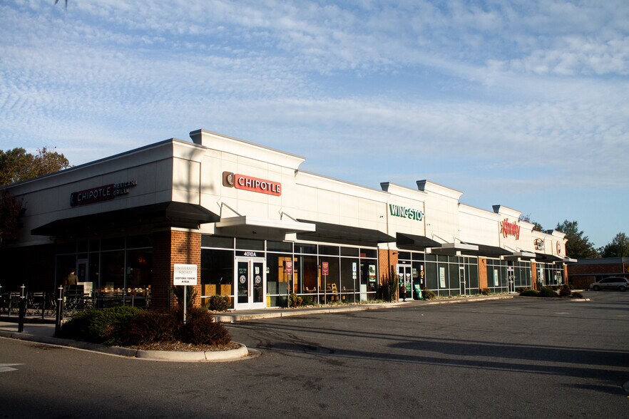Primary Photo Of 4010 Wards Rd, Lynchburg Storefront For Sale