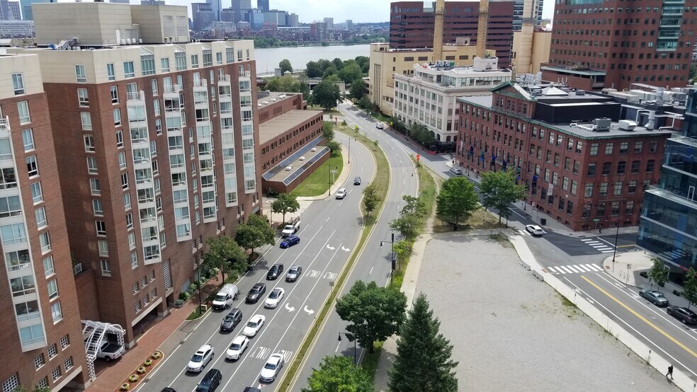 More Photos Of 10 Rogers St, Cambridge Apartments For Sale