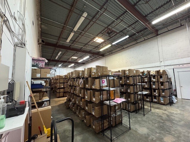 More Photos Of 3001-3017 Greene St, Hollywood Showroom For Lease