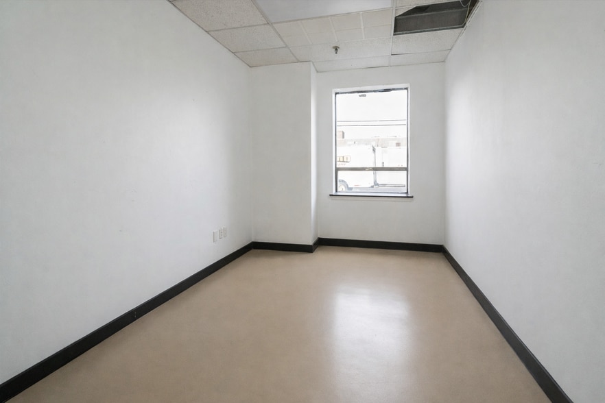 More Photos Of 29 Grove St, South Hackensack Warehouse For Sale