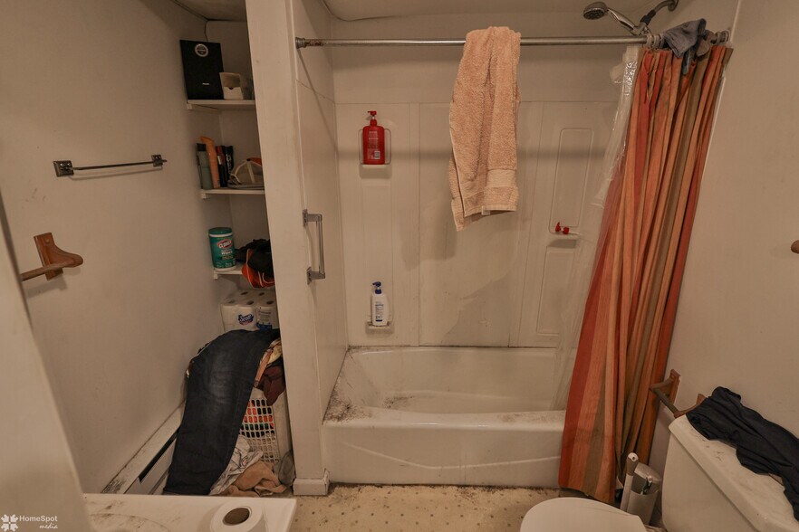 More Photos Of 301 E Bertsch St, Lansford Apartments For Sale