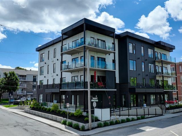 Primary Photo Of 255 Rue De Bigarré, Victoriaville Apartments For Sale