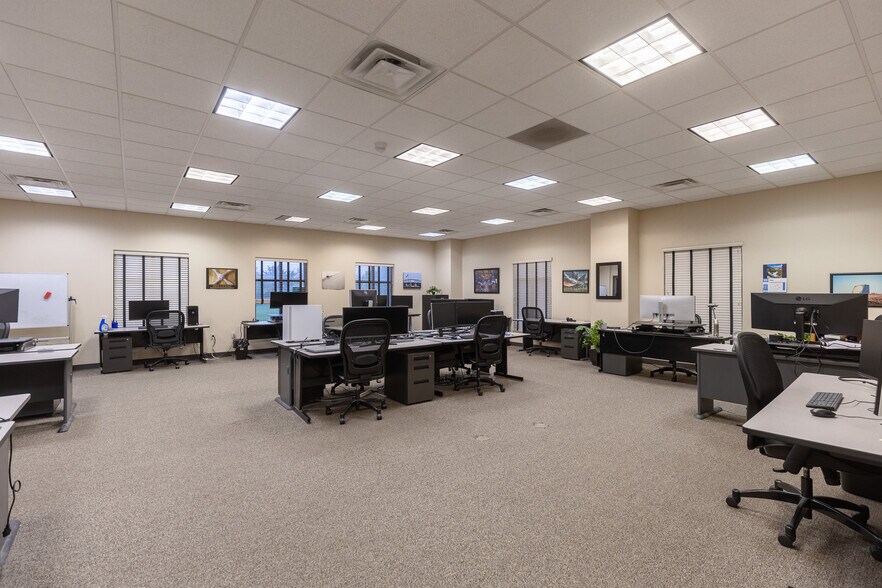 More Photos Of 1120-1130 Channingway Dr, Fairborn Medical For Sale