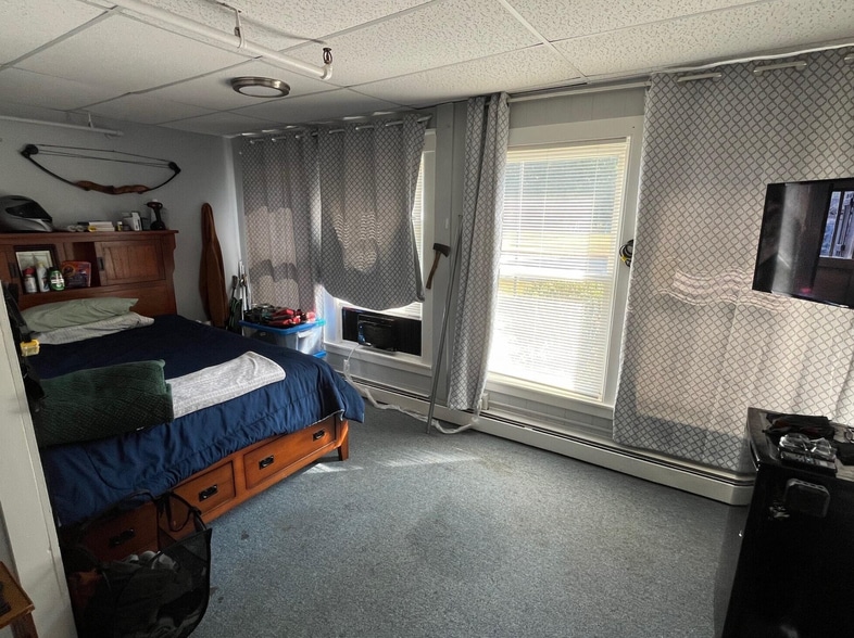 More Photos Of 9 Lewiston Rd, Gray Assisted Living For Sale