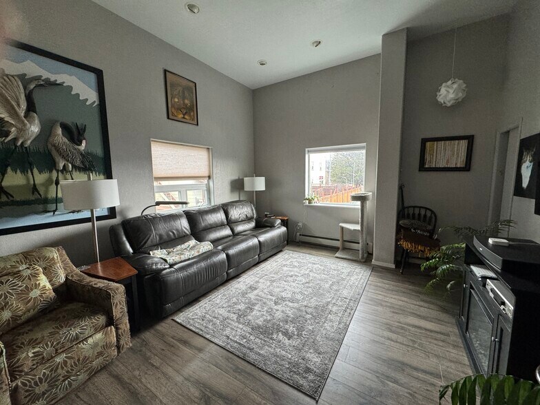 More Photos Of 210 Fourth Ave, Seward Office For Sale