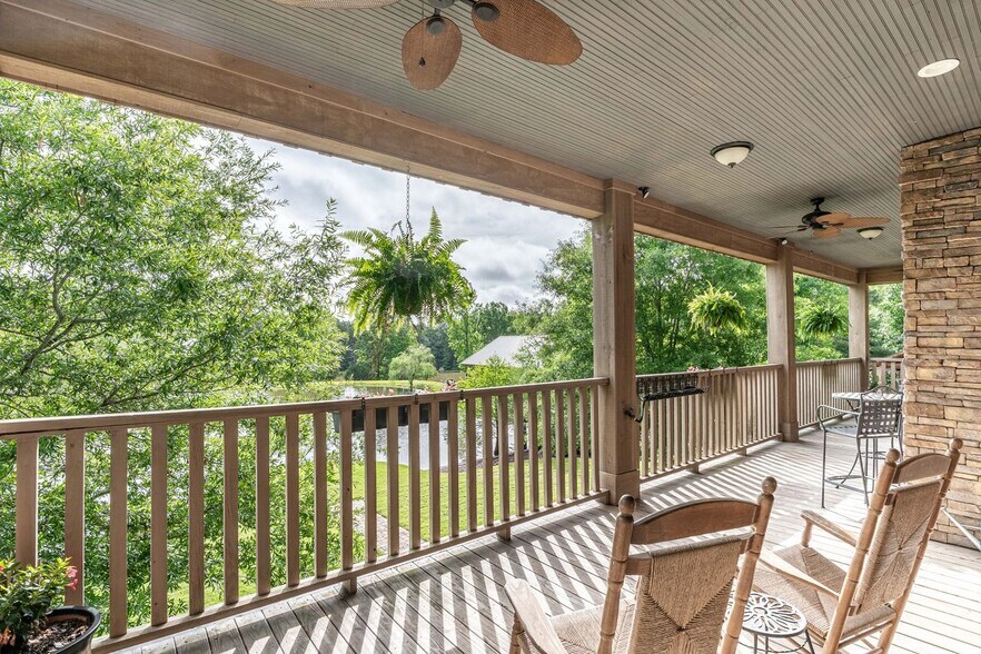 More Photos Of 1530 Buck Hill Rd, Ridgeway Industrial For Sale