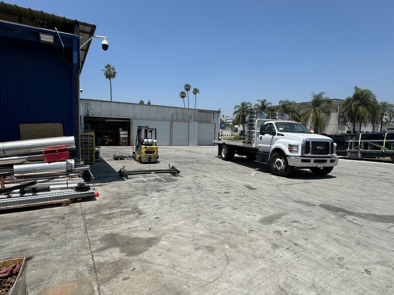 More Photos Of 109 E 4th St, San Bernardino Warehouse For Lease