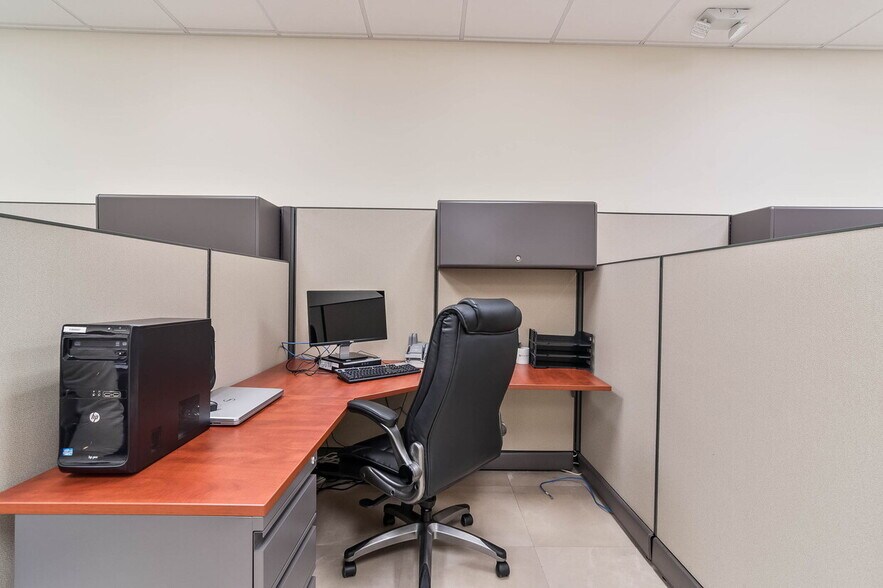 More Photos Of 1600 Ponce De Leon Blvd, Coral Gables Office For Lease