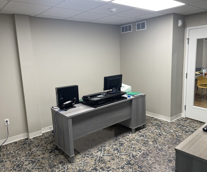 More Photos Of , Bryn Mawr Office For Sale