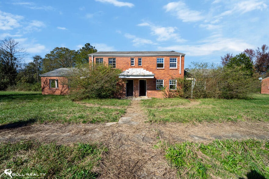 More Photos Of 101 Hillside Cir, Gadsden Apartments For Sale