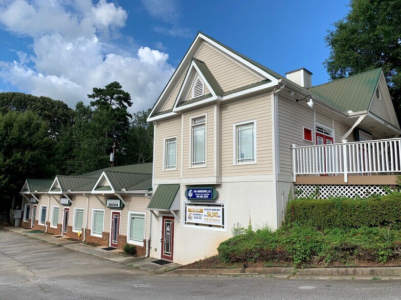 More Photos Of 4600 Rockbridge Rd, Stone Mountain Storefront Retail Office For Lease