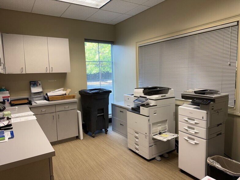 More Photos Of 5960 N Point Pky, Alpharetta Bank For Sale
