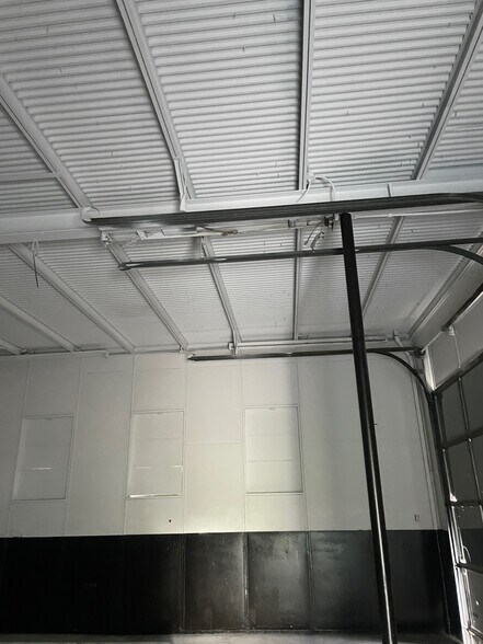 More Photos Of 3976 Hixson Pike, Chattanooga Auto Repair For Lease
