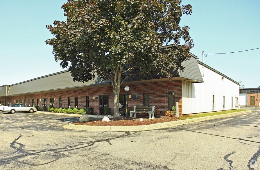 More Photos Of 6751 Engle Rd, Middleburg Heights Unknown For Lease