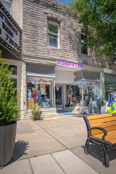More Photos Of 307 Mason Ave, Cape Charles Office For Sale