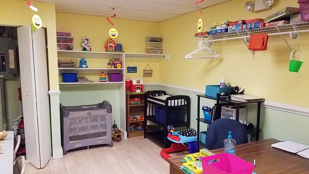 More Photos Of 1710-1738 E Little Creek Rd, Norfolk Storefront For Lease