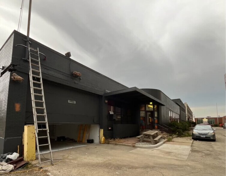 More Photos Of 1820 N Major Ave, Chicago Distribution For Lease