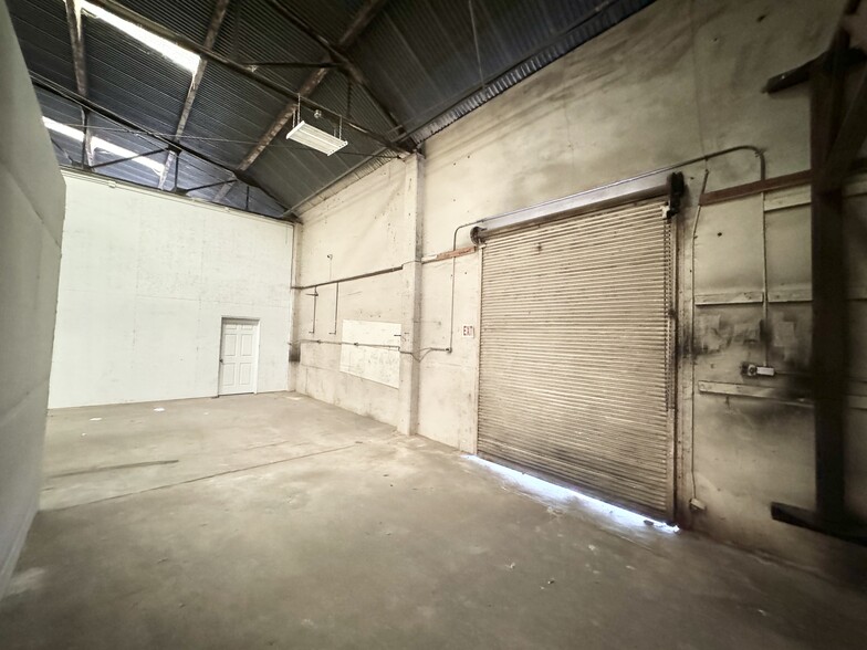 More Photos Of 3780 Main St, Oakley Flex For Lease