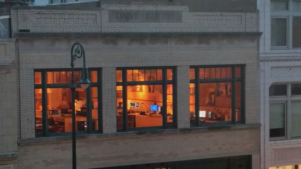 More Photos Of 798-800 Chapel St, New Haven Storefront Retail Office For Lease