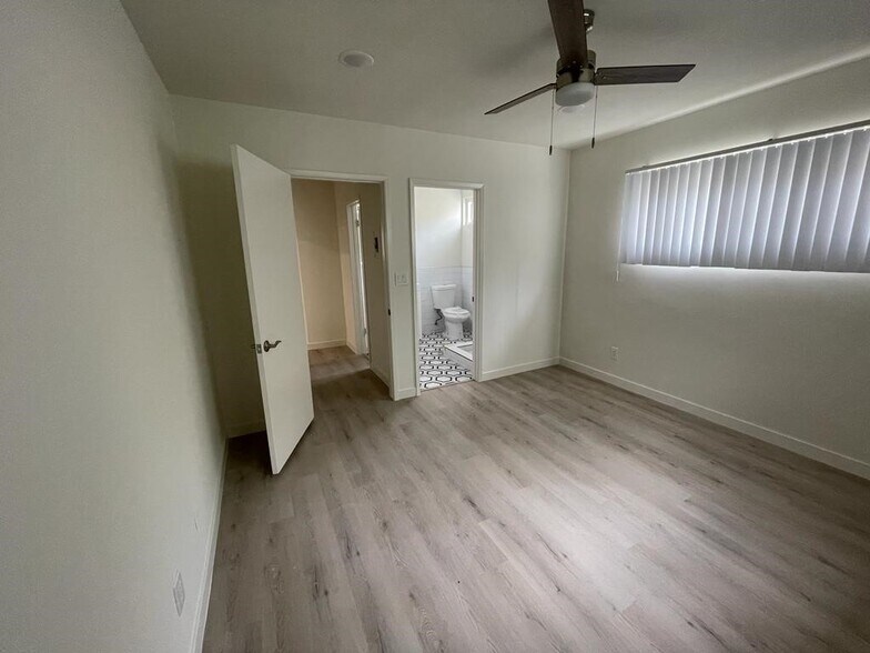 More Photos Of 553 N Flores St, Los Angeles Apartments For Sale