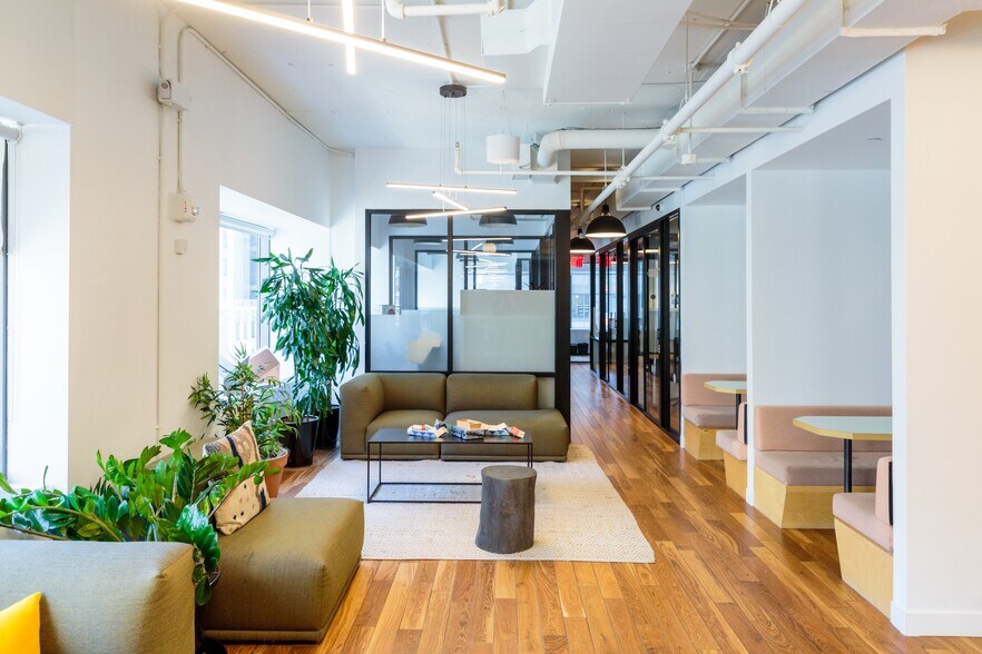 More Photos Of 575 Fifth Ave, New York Office For Lease