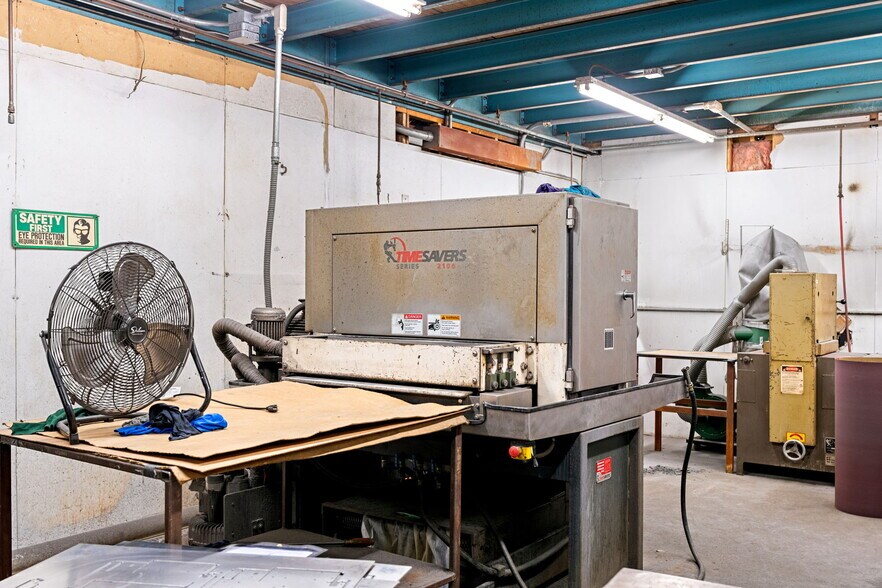 More Photos Of 205 Commercial St, Whitman Manufacturing For Sale
