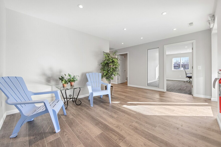 More Photos Of 544 Pearl Rd, Brunswick Freestanding For Sale