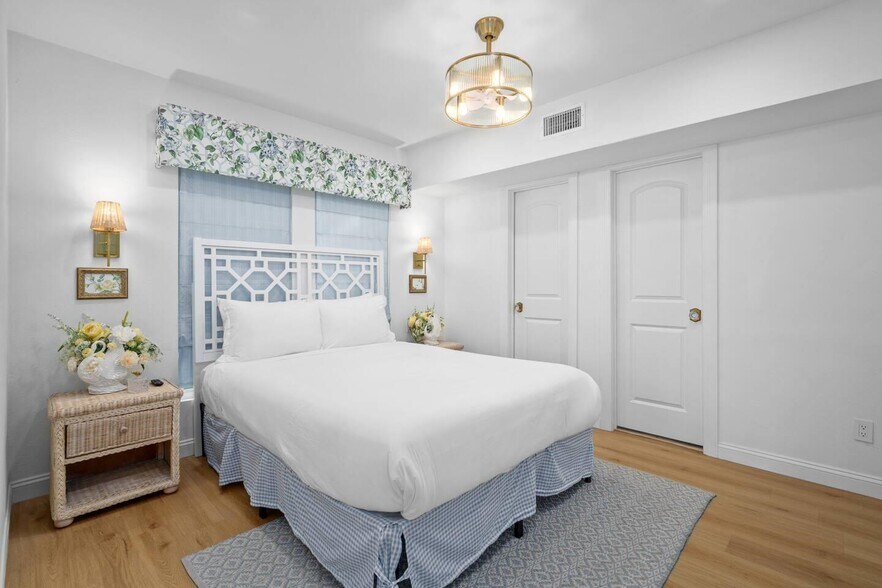 More Photos Of , Houston Multifamily For Sale