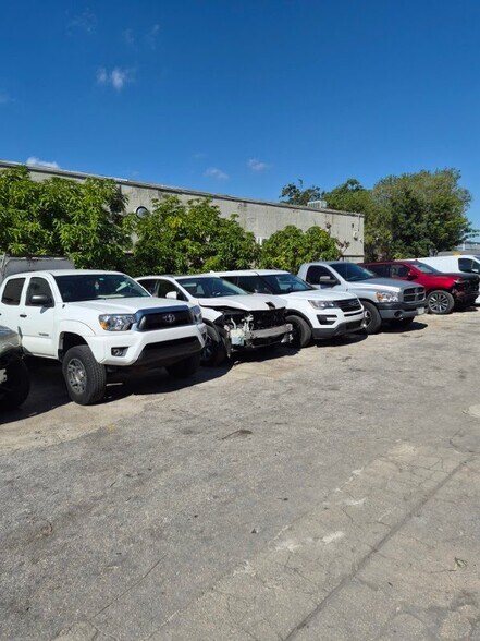 More Photos Of 12459 SW 130th St, Miami Warehouse For Sale